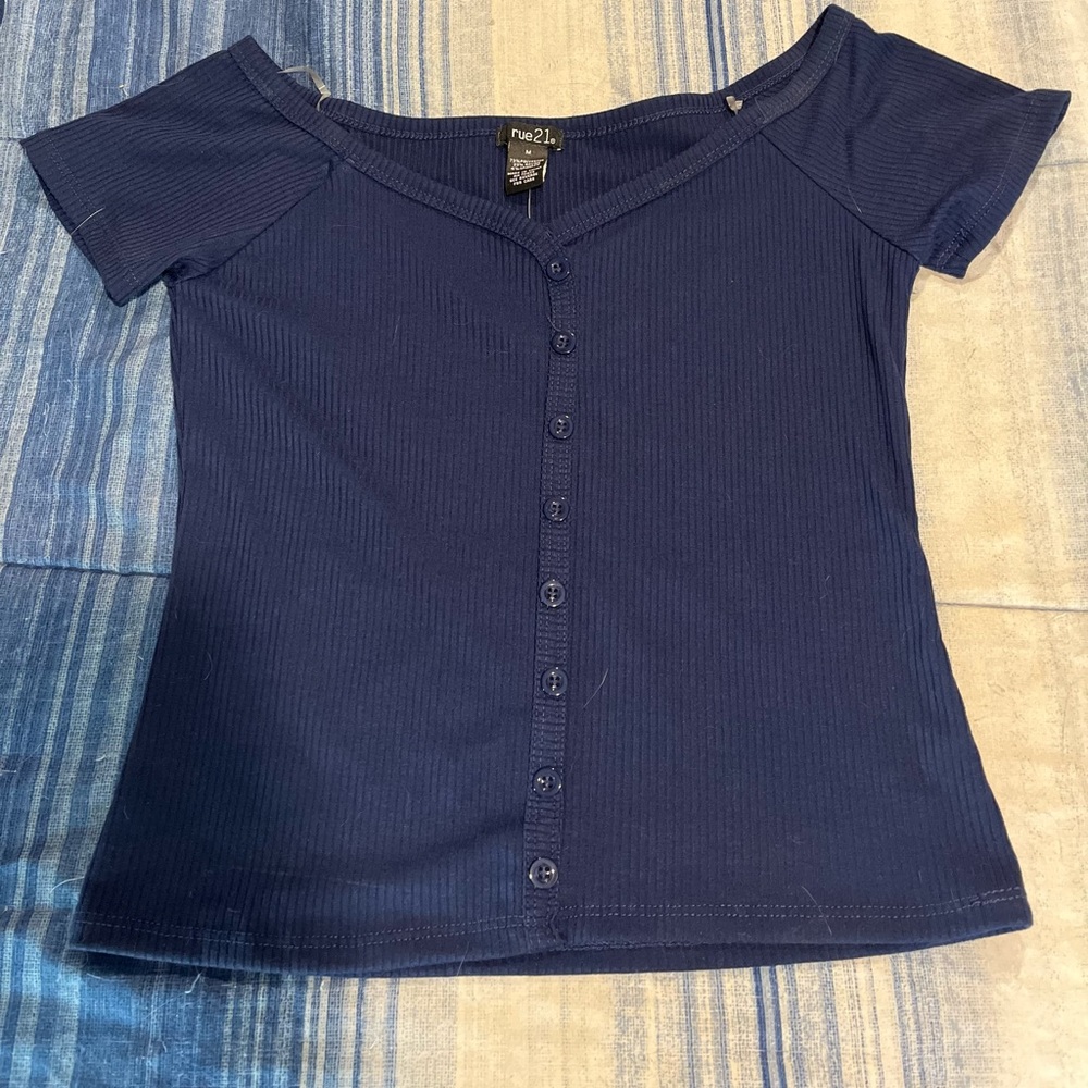 RUE21 Top